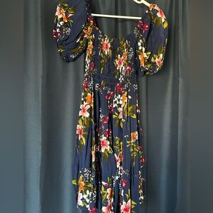 Knees high floral dress